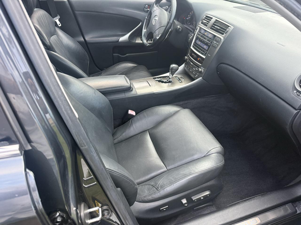 Lexus IS IS 250 6-Speed Manual 2007
