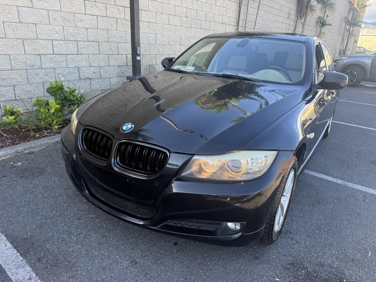 BMW 3-Series 328i SA 2010