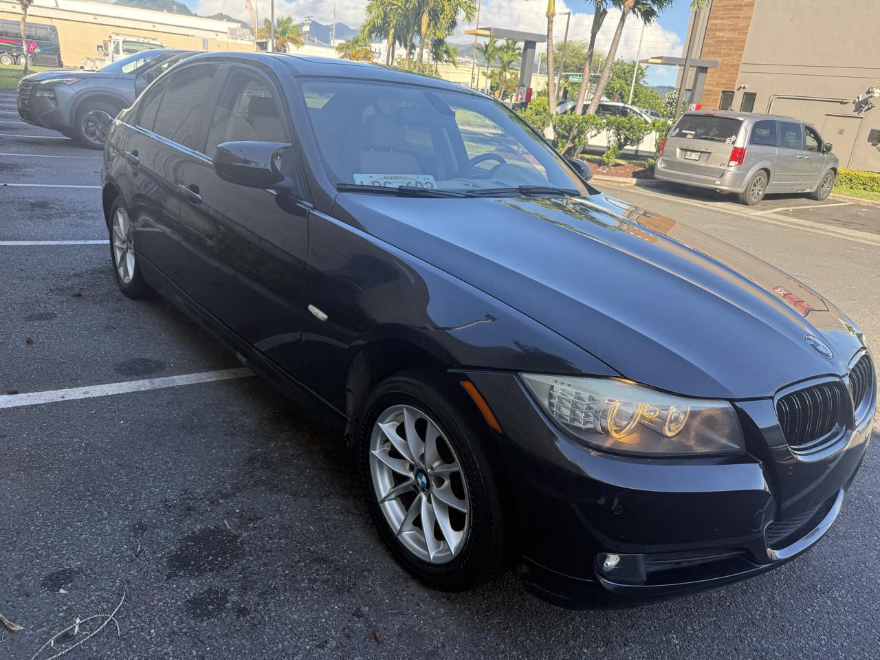 BMW 3-Series 328i SA 2010