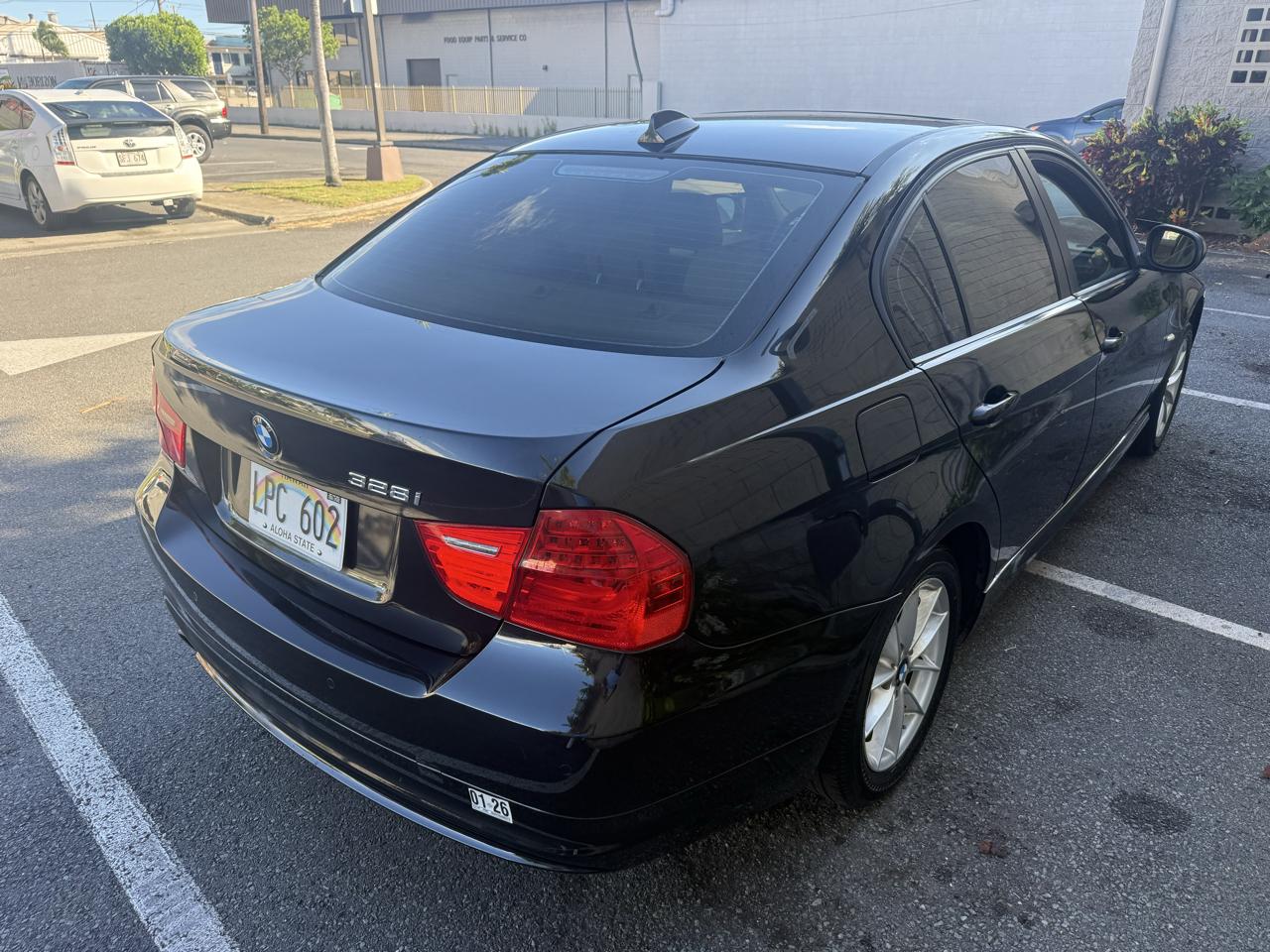 BMW 3-Series 328i SA 2010