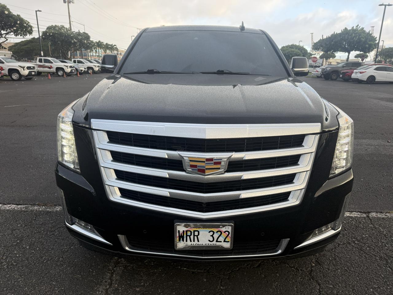 Cadillac Escalade Luxury 2WD 2016