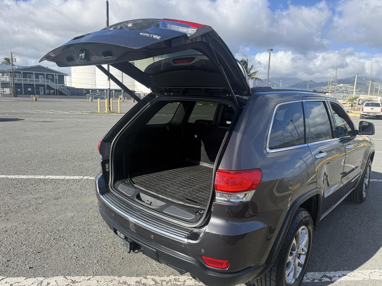 Jeep Grand Cherokee Limited 4WD 2015