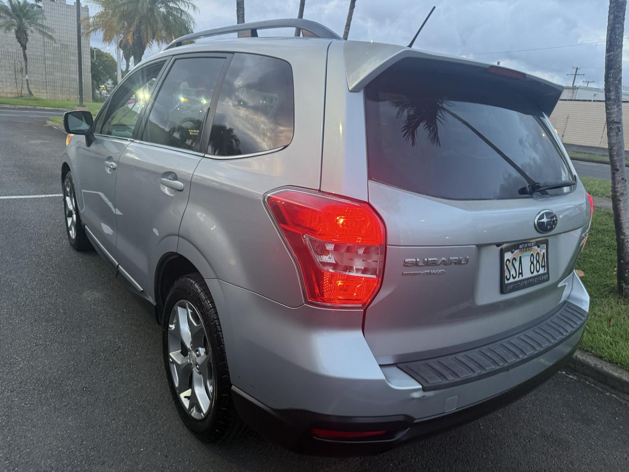 Subaru Forester 2.5i Touring 2015