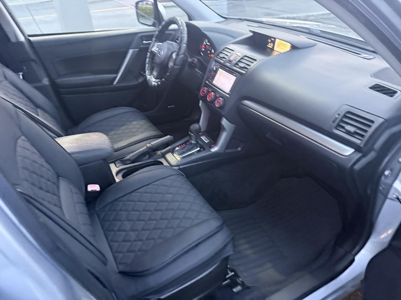 Subaru Forester 2.5i Touring 2015