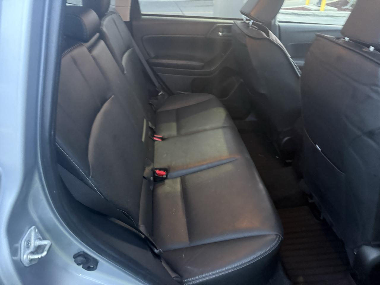 Subaru Forester 2.5i Touring 2015