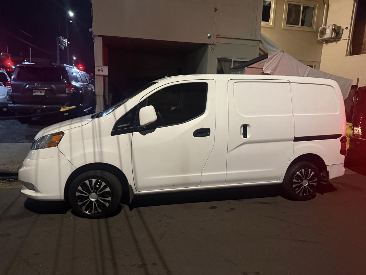 Nissan NV200 SV 2017