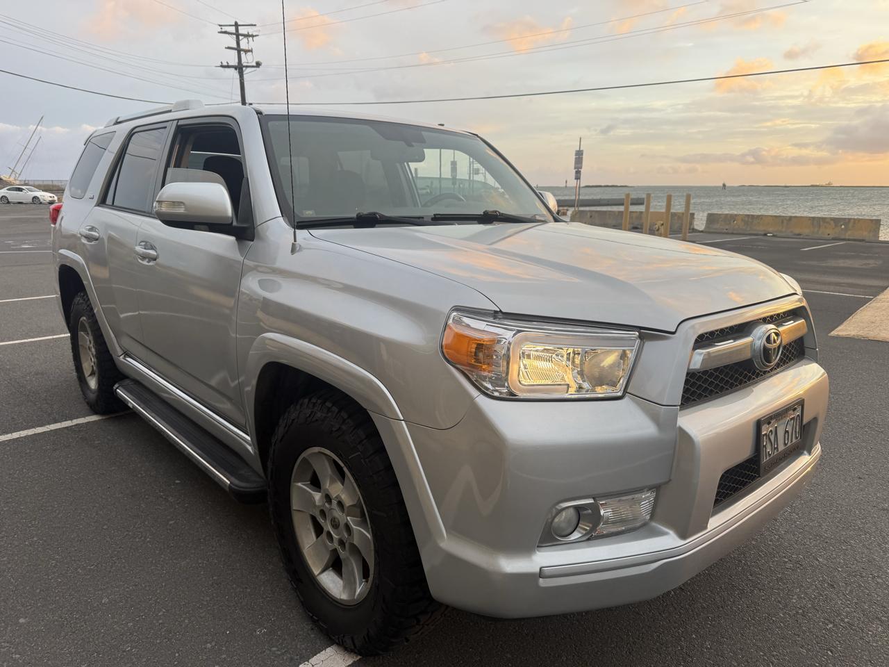 Toyota 4Runner SR5 2WD 2012