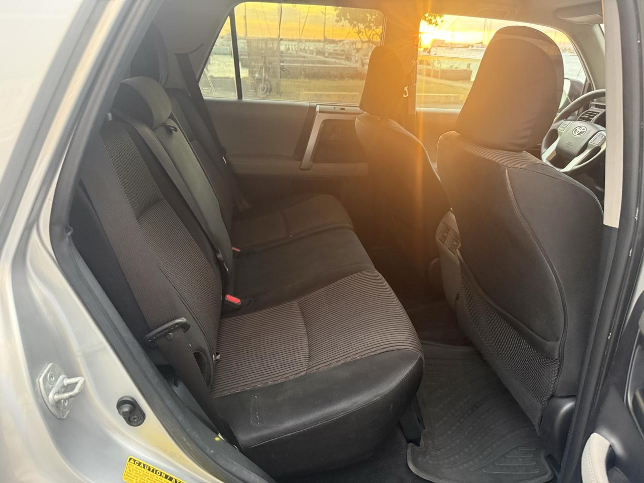 Toyota 4Runner SR5 2WD 2012