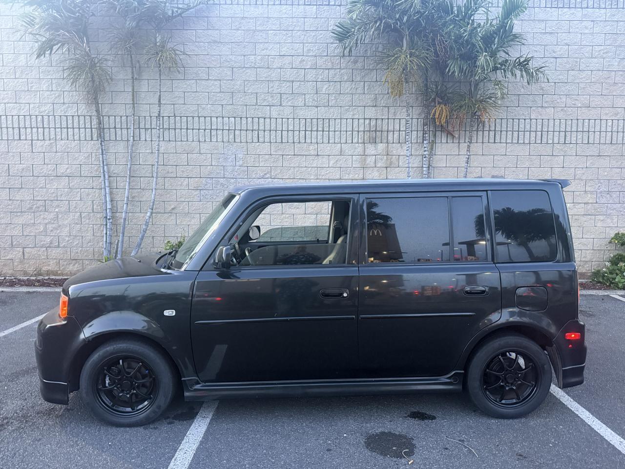 Scion xB Wagon 2005