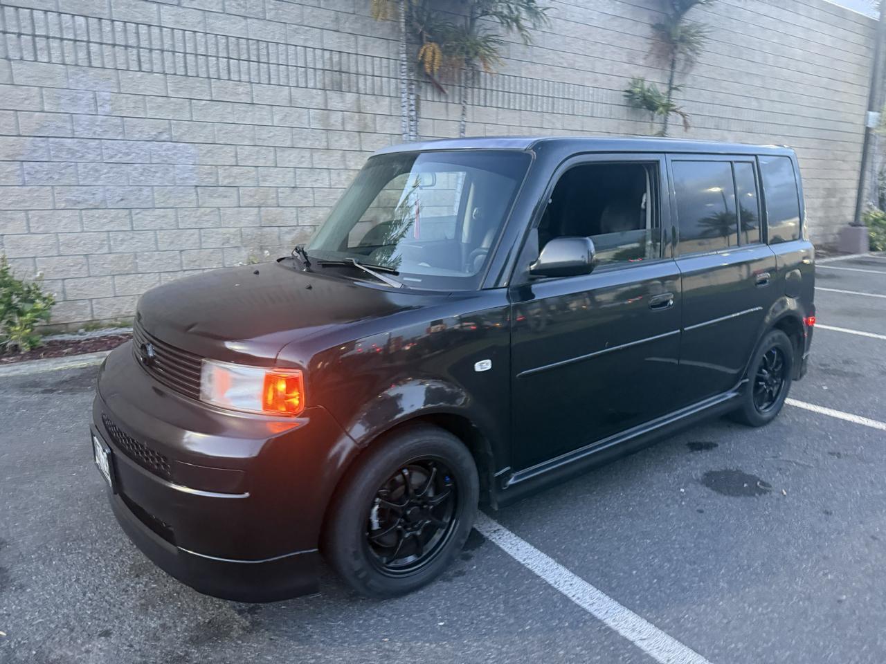 Scion xB Wagon 2005