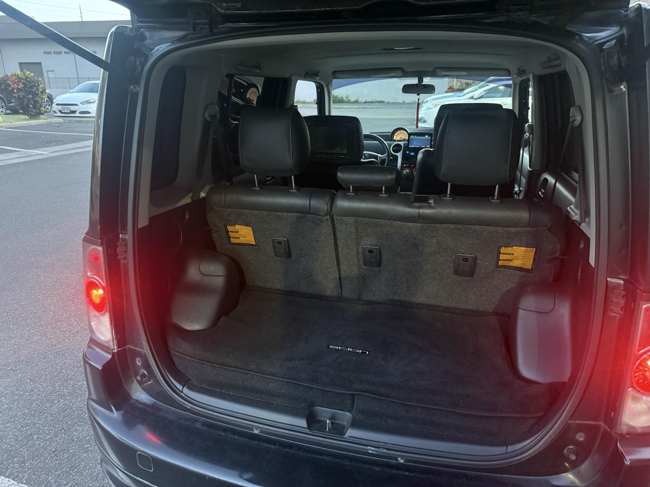 Scion xB Wagon 2005