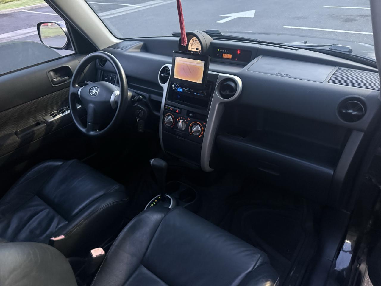 Scion xB Wagon 2005