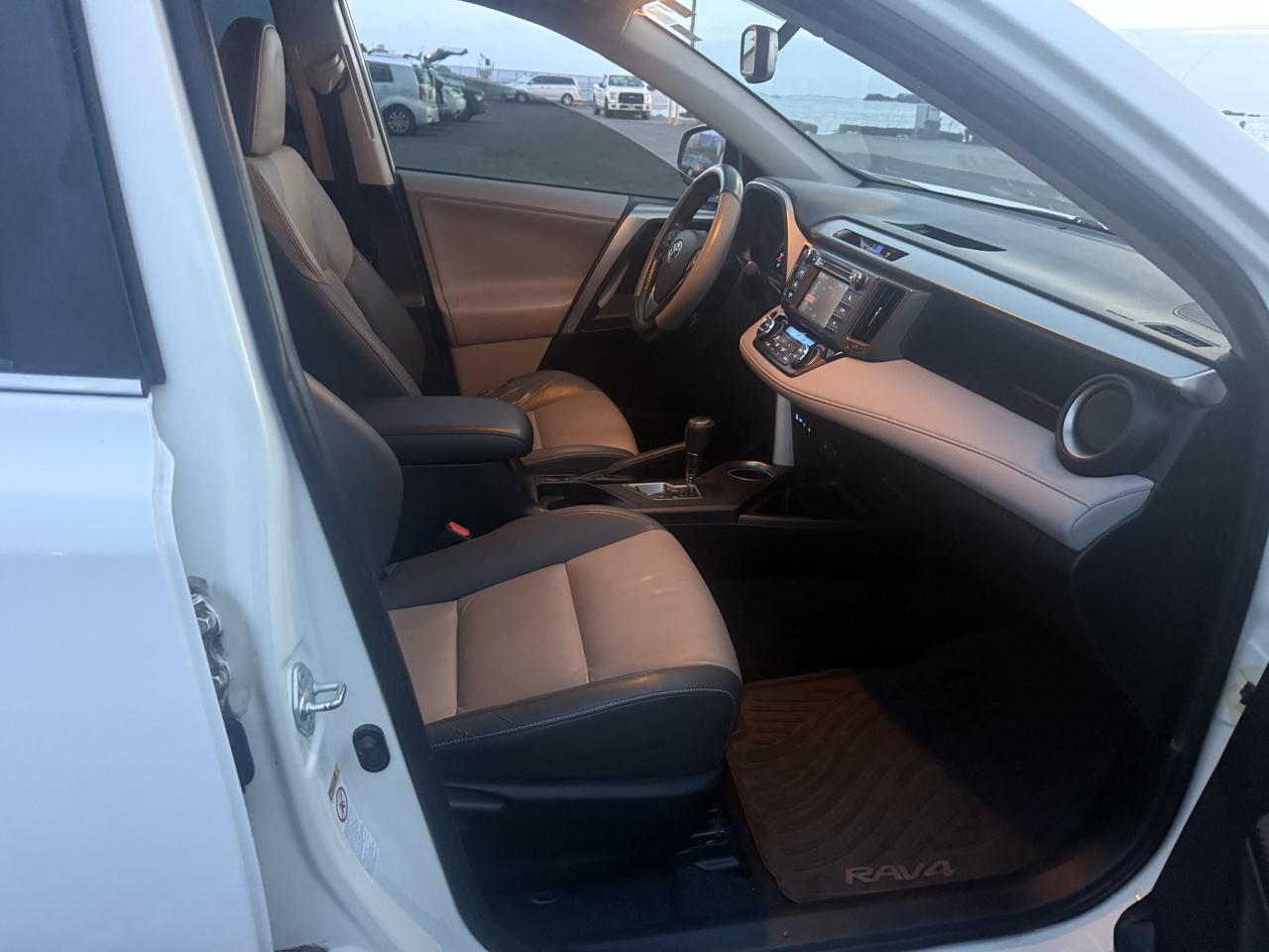 Toyota RAV4 Limited FWD 2013