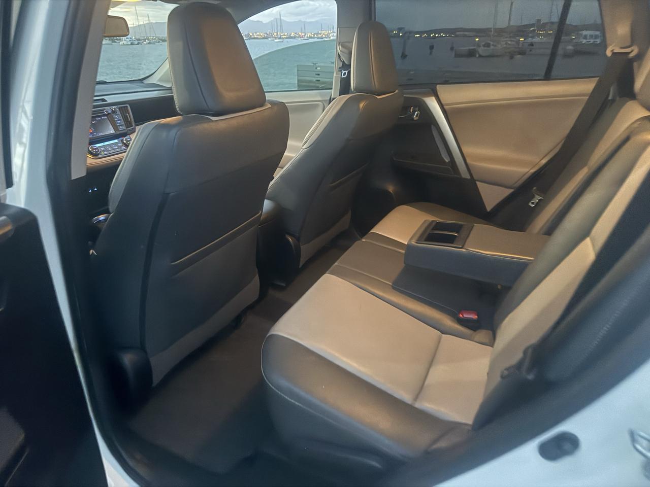 Toyota RAV4 Limited FWD 2013