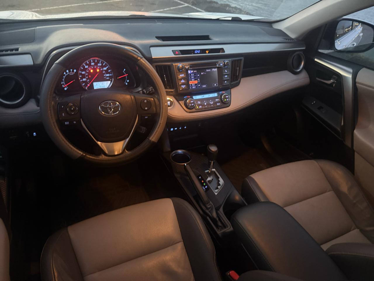 Toyota RAV4 Limited FWD 2013