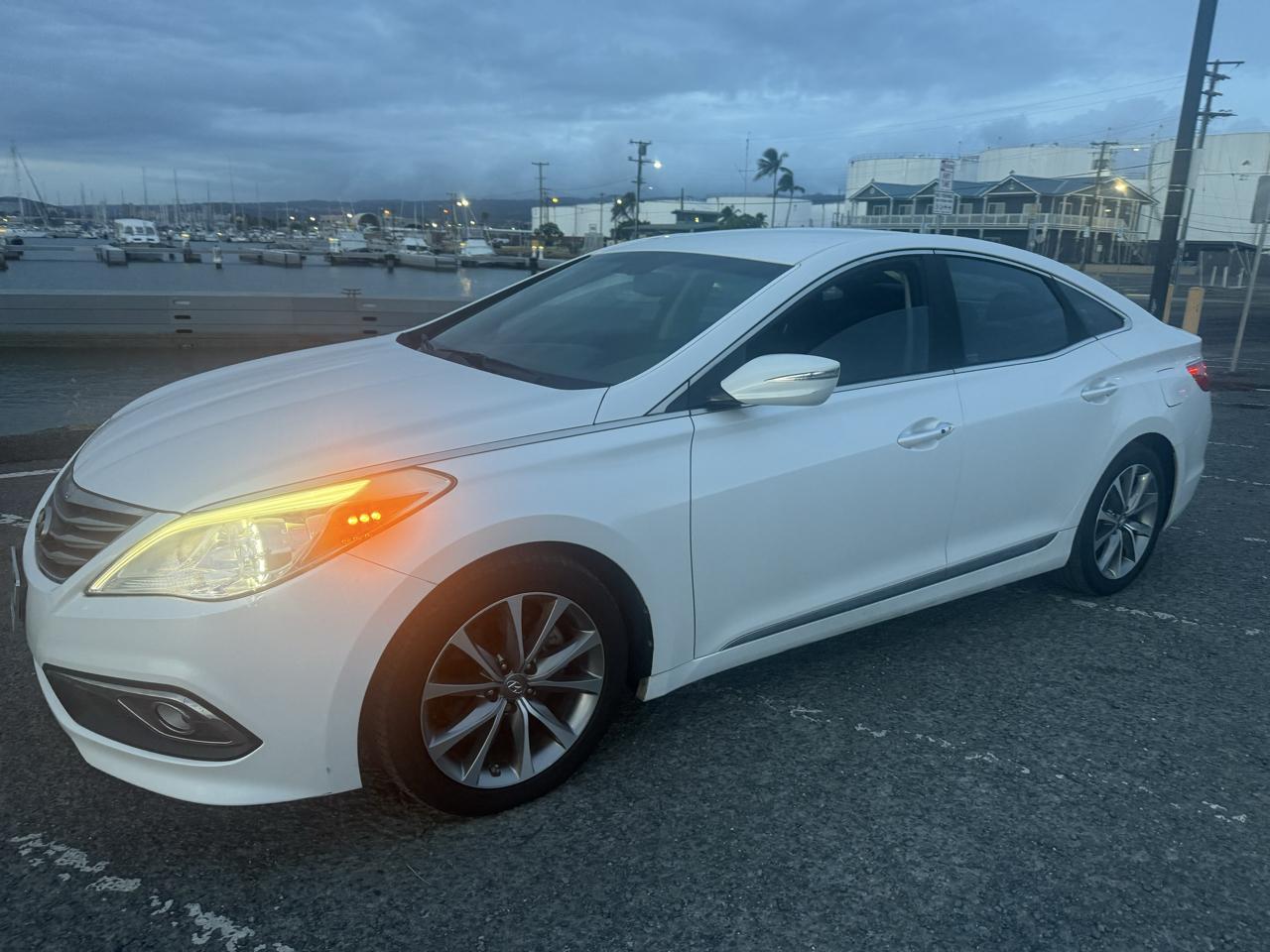 Hyundai Azera Base 2015