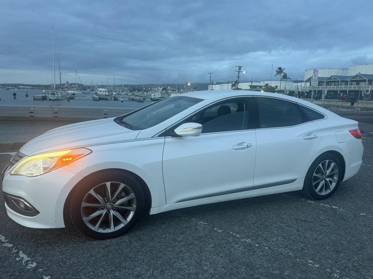Hyundai Azera Base 2015