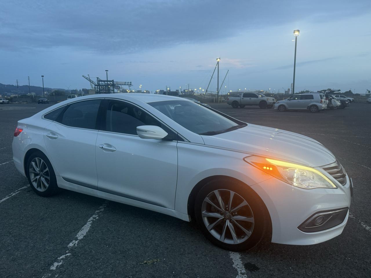 Hyundai Azera Base 2015