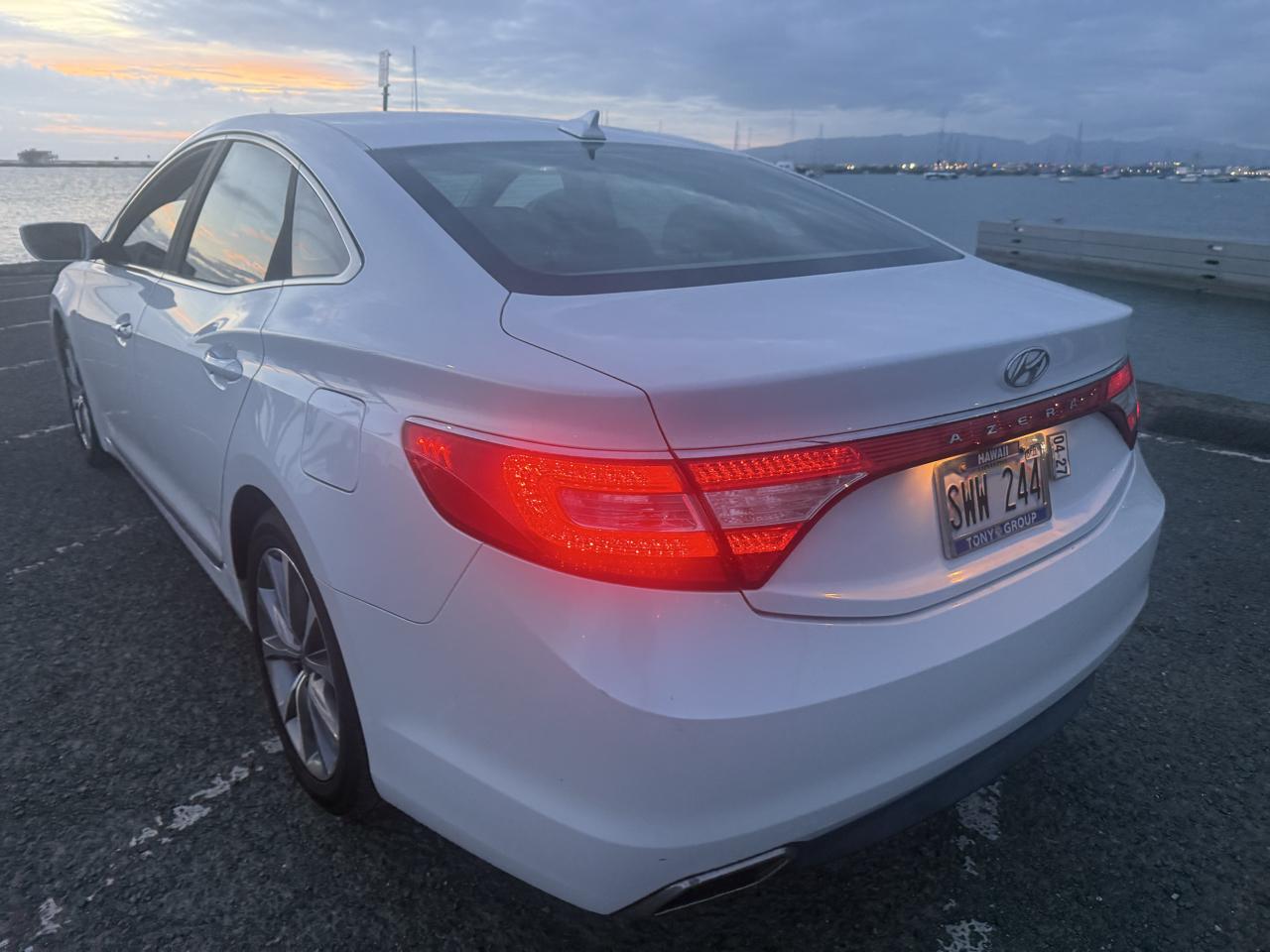 Hyundai Azera Base 2015
