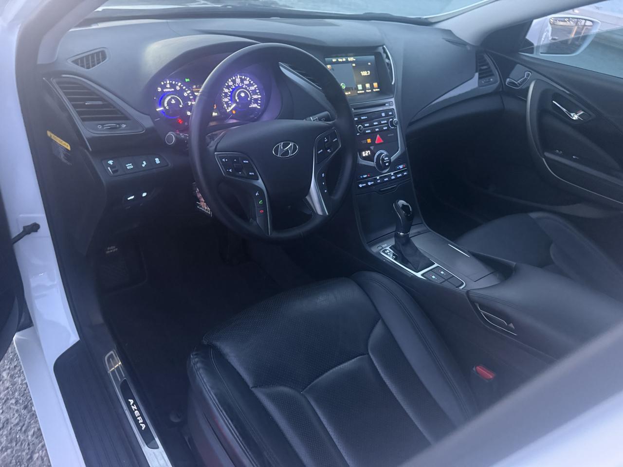 Hyundai Azera Base 2015