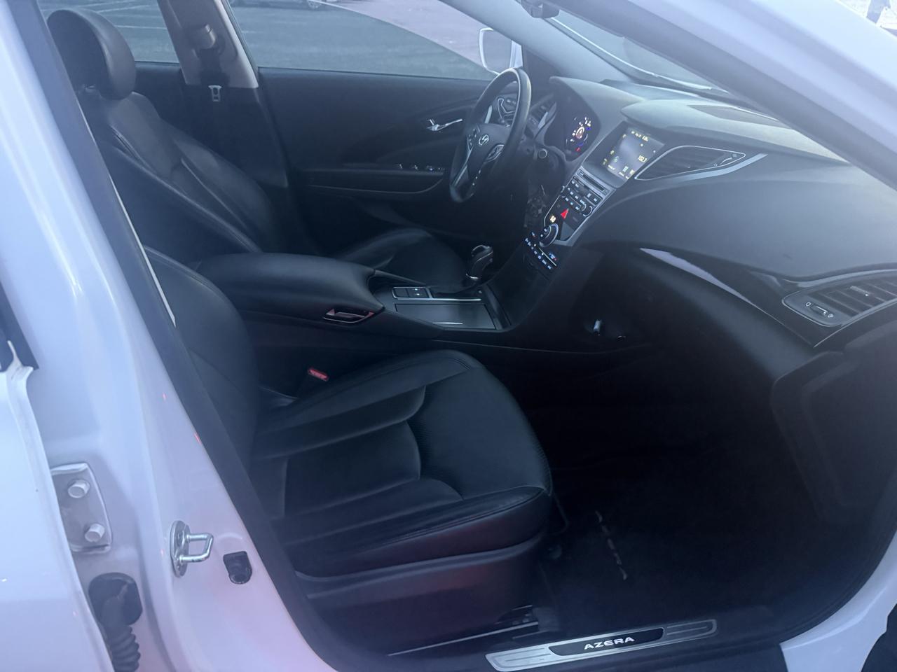 Hyundai Azera Base 2015