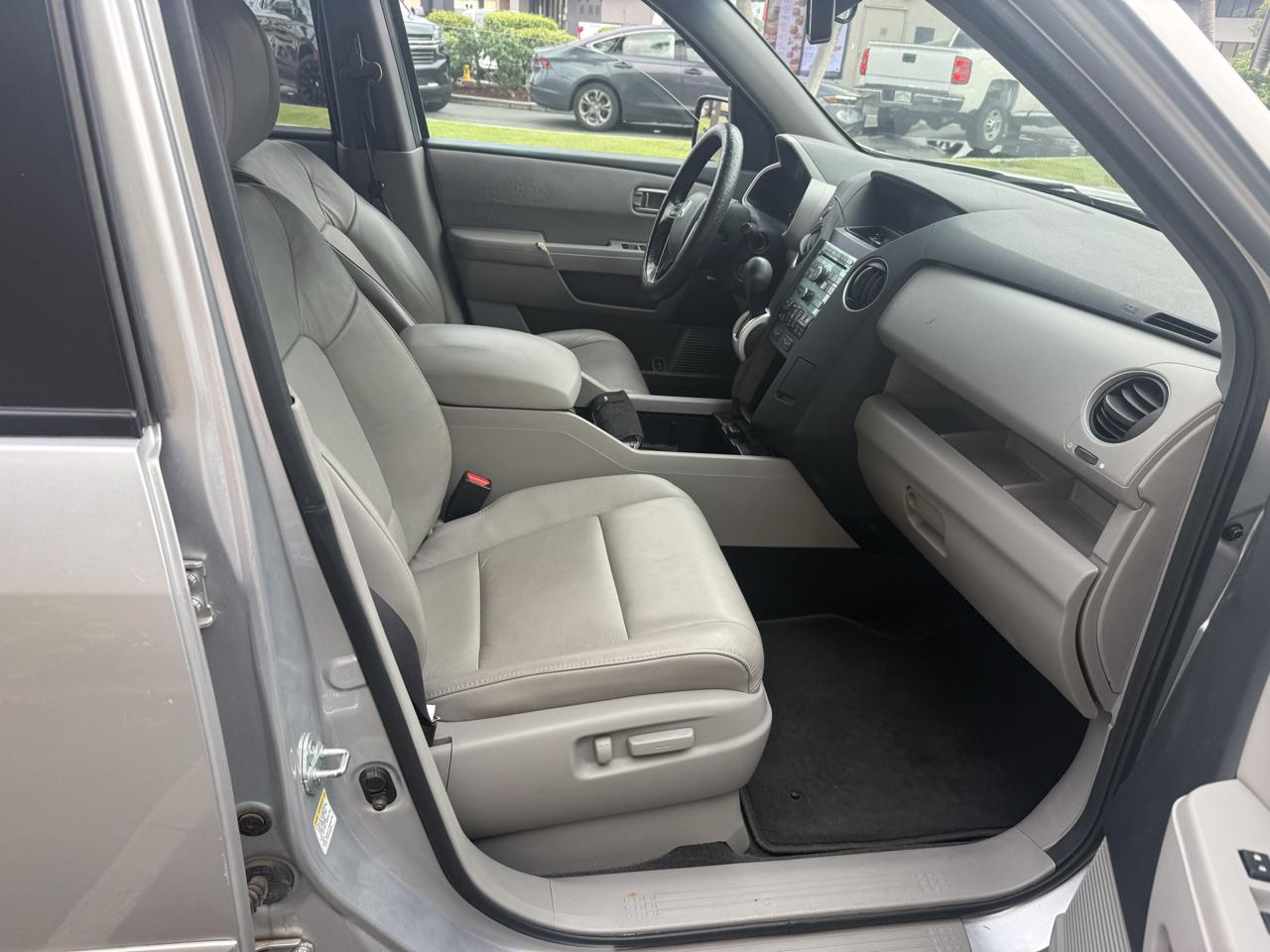 Honda Pilot EX-L 2WD 5-Spd AT 2011