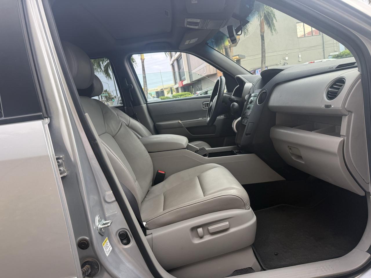 Honda Pilot EX-L 2WD 5-Spd AT 2011