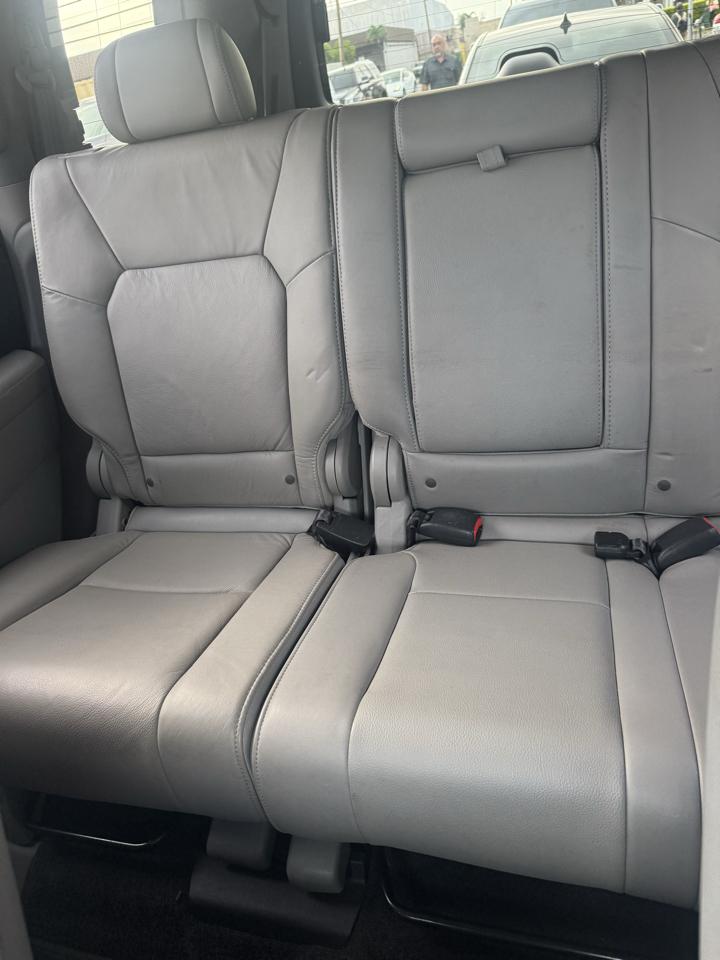 Honda Pilot EX-L 2WD 5-Spd AT 2011