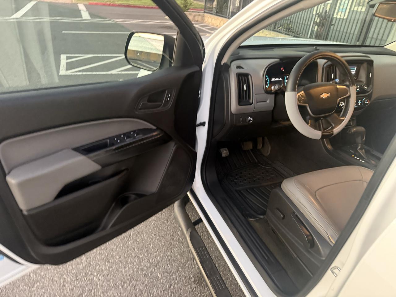 Chevrolet Colorado 2WD Crew Cab WT 2016