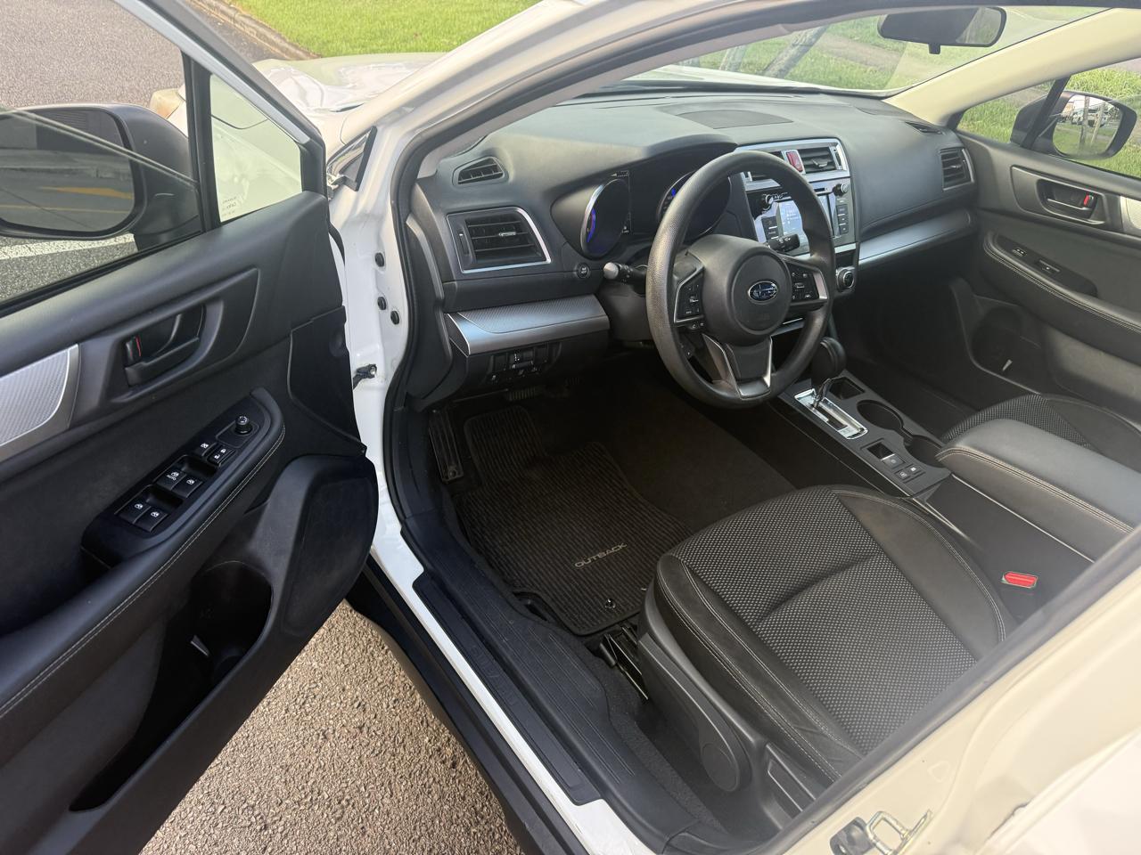 Subaru Outback 2.5i 2019