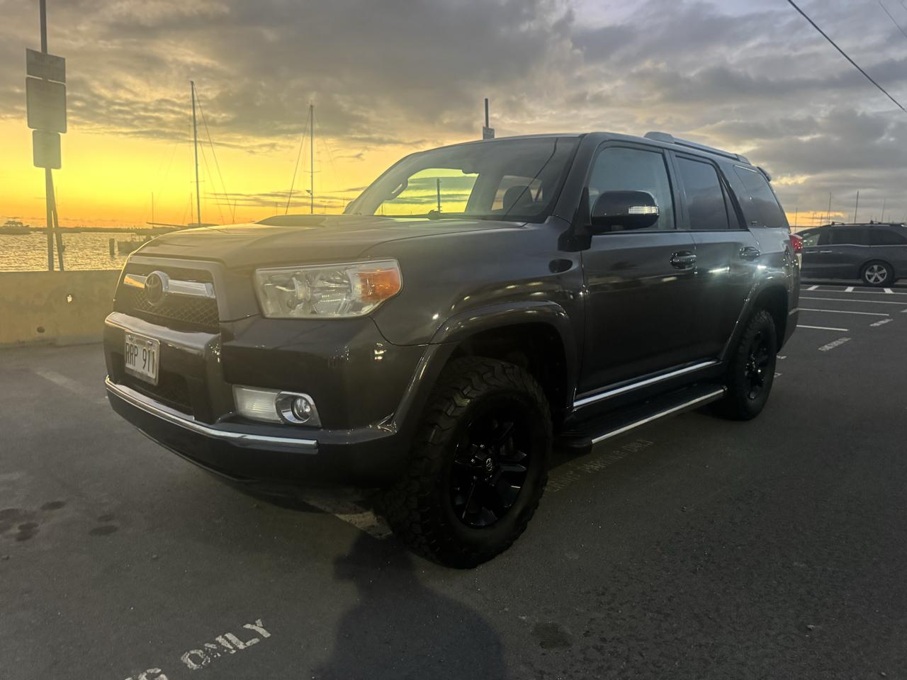 Toyota 4Runner SR5 2WD 2011