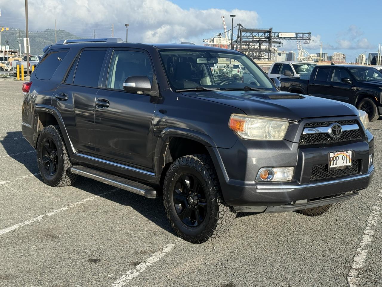 Toyota 4Runner SR5 2WD 2011