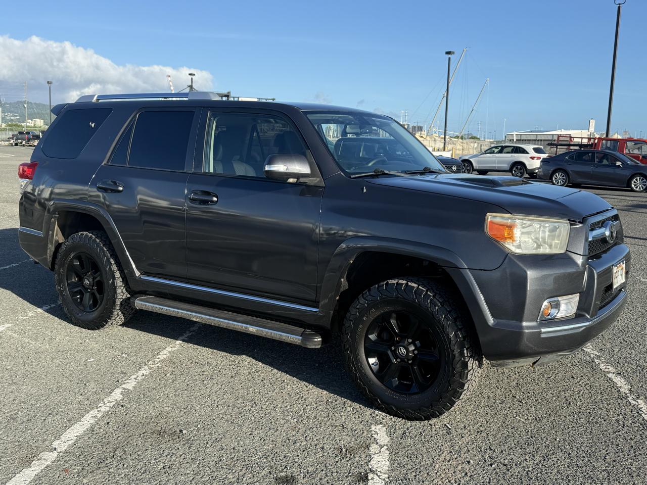 Toyota 4Runner SR5 2WD 2011