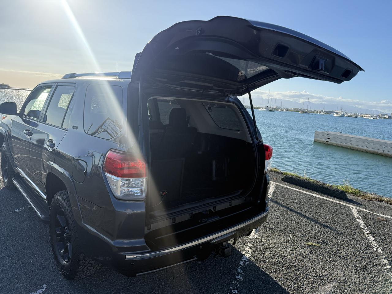 Toyota 4Runner SR5 2WD 2011