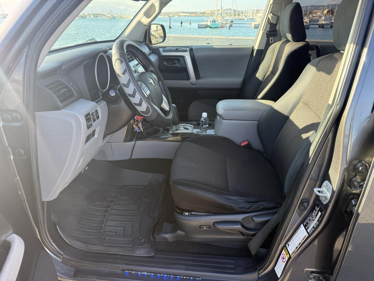 Toyota 4Runner SR5 2WD 2011