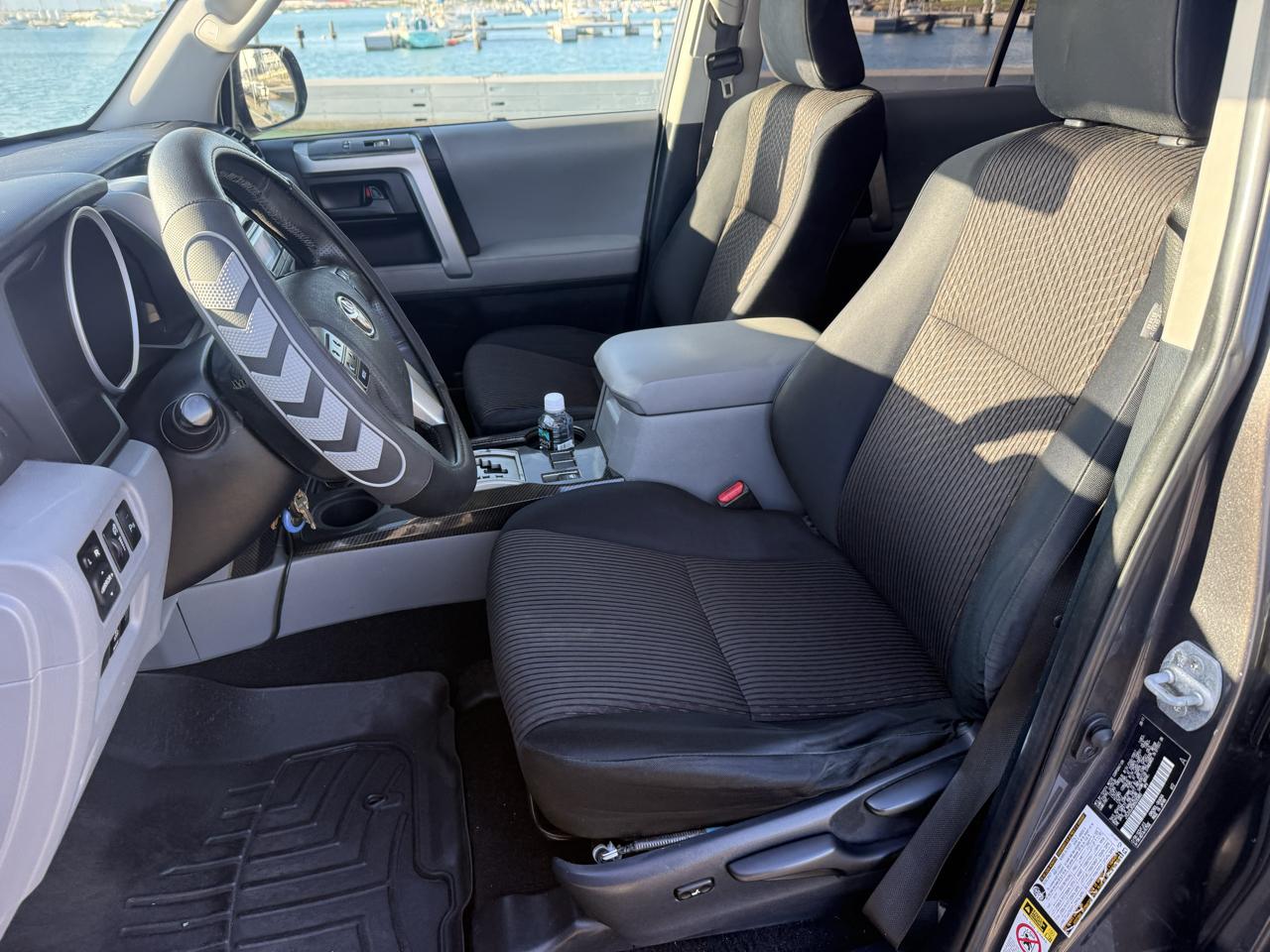 Toyota 4Runner SR5 2WD 2011