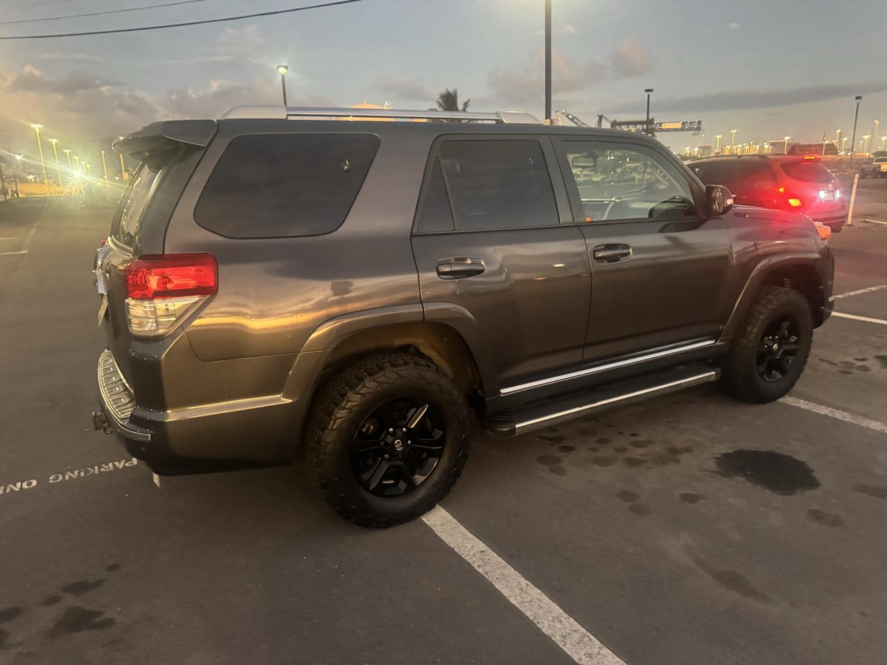 Toyota 4Runner SR5 2WD 2011