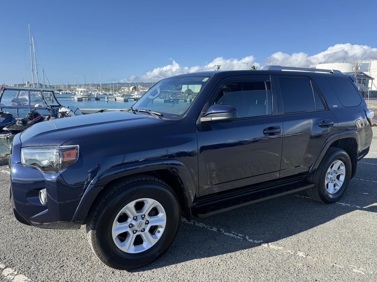 Toyota 4Runner SR5 2WD 2014