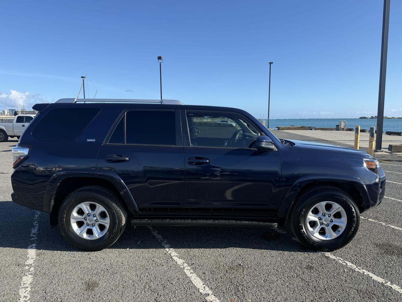 Toyota 4Runner SR5 2WD 2014