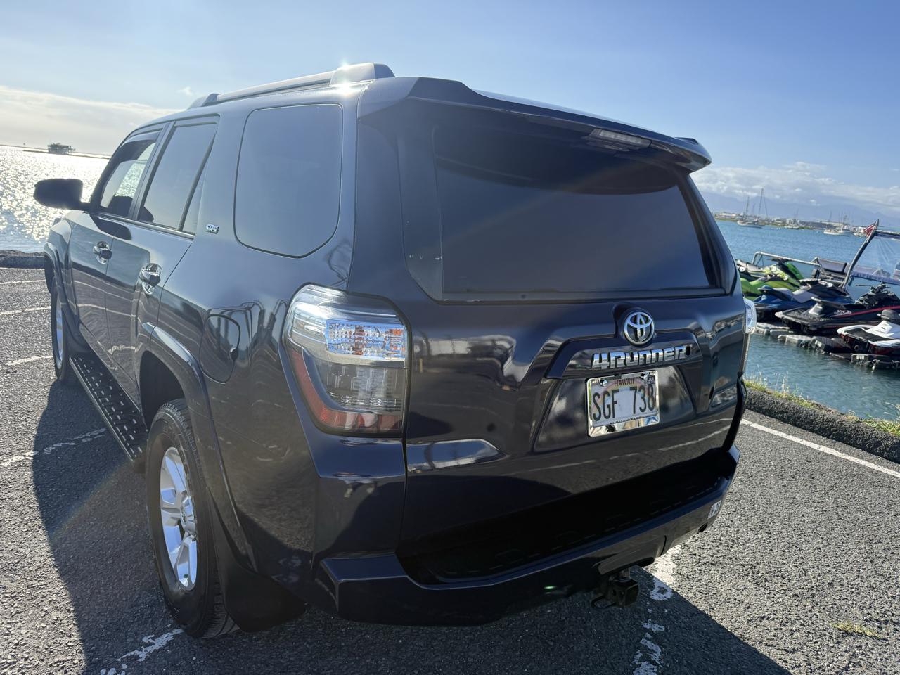 Toyota 4Runner SR5 2WD 2014