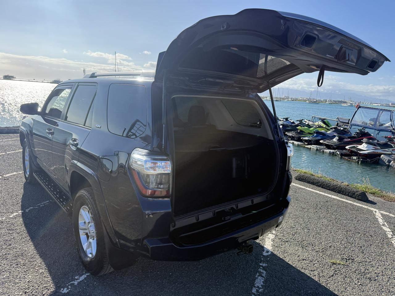 Toyota 4Runner SR5 2WD 2014