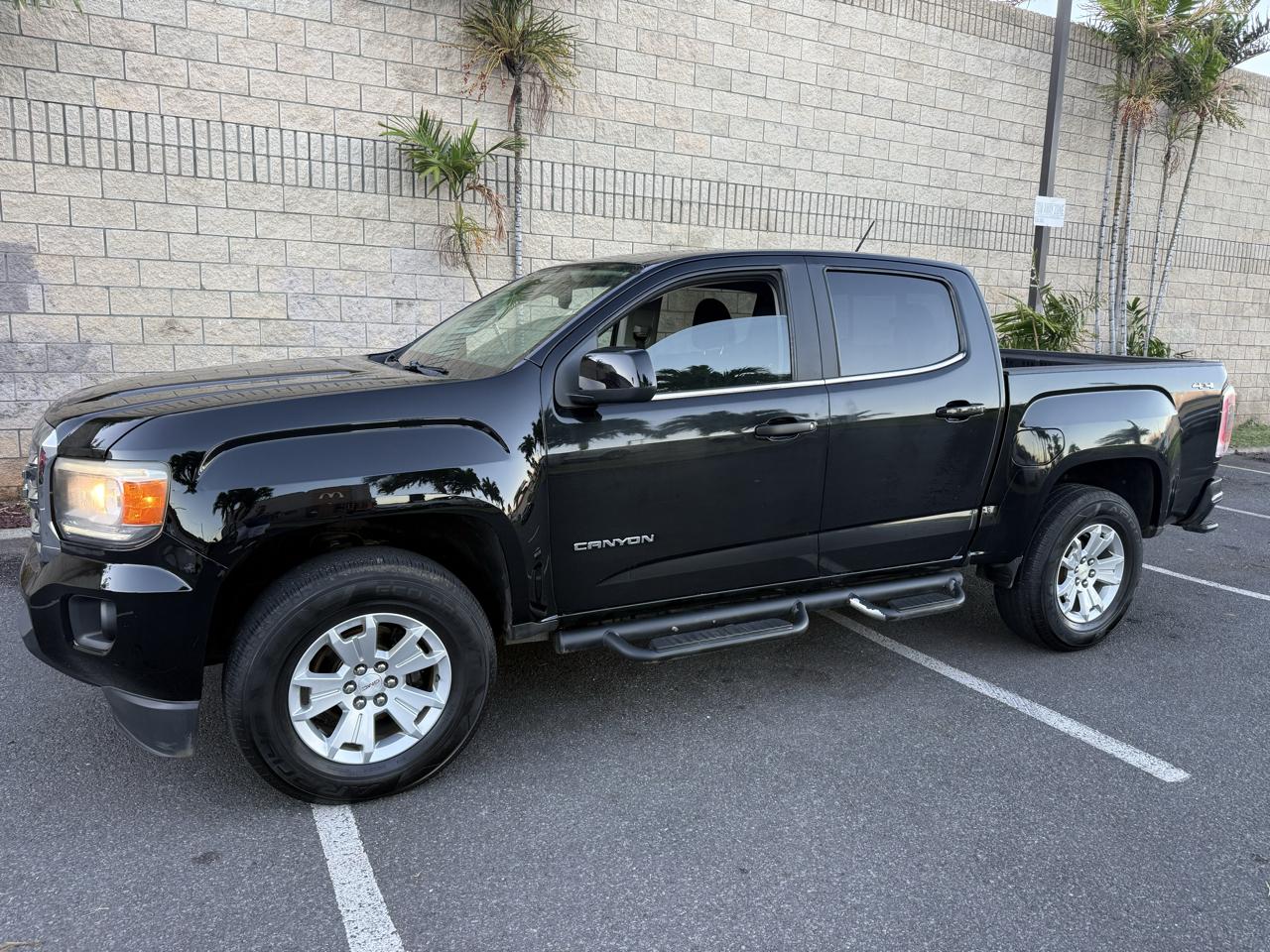 GMC Canyon SLE Crew Cab 4WD 2016
