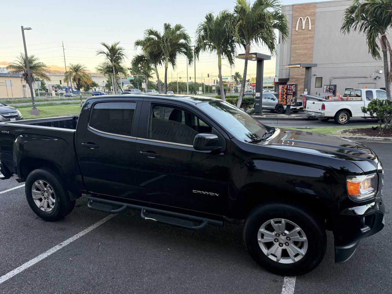 GMC Canyon SLE Crew Cab 4WD 2016