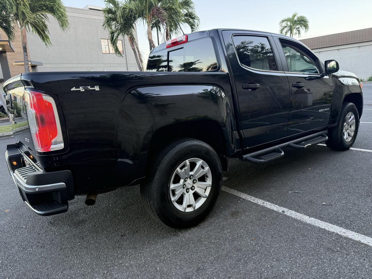 GMC Canyon SLE Crew Cab 4WD 2016