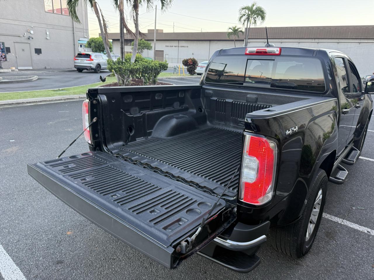 GMC Canyon SLE Crew Cab 4WD 2016