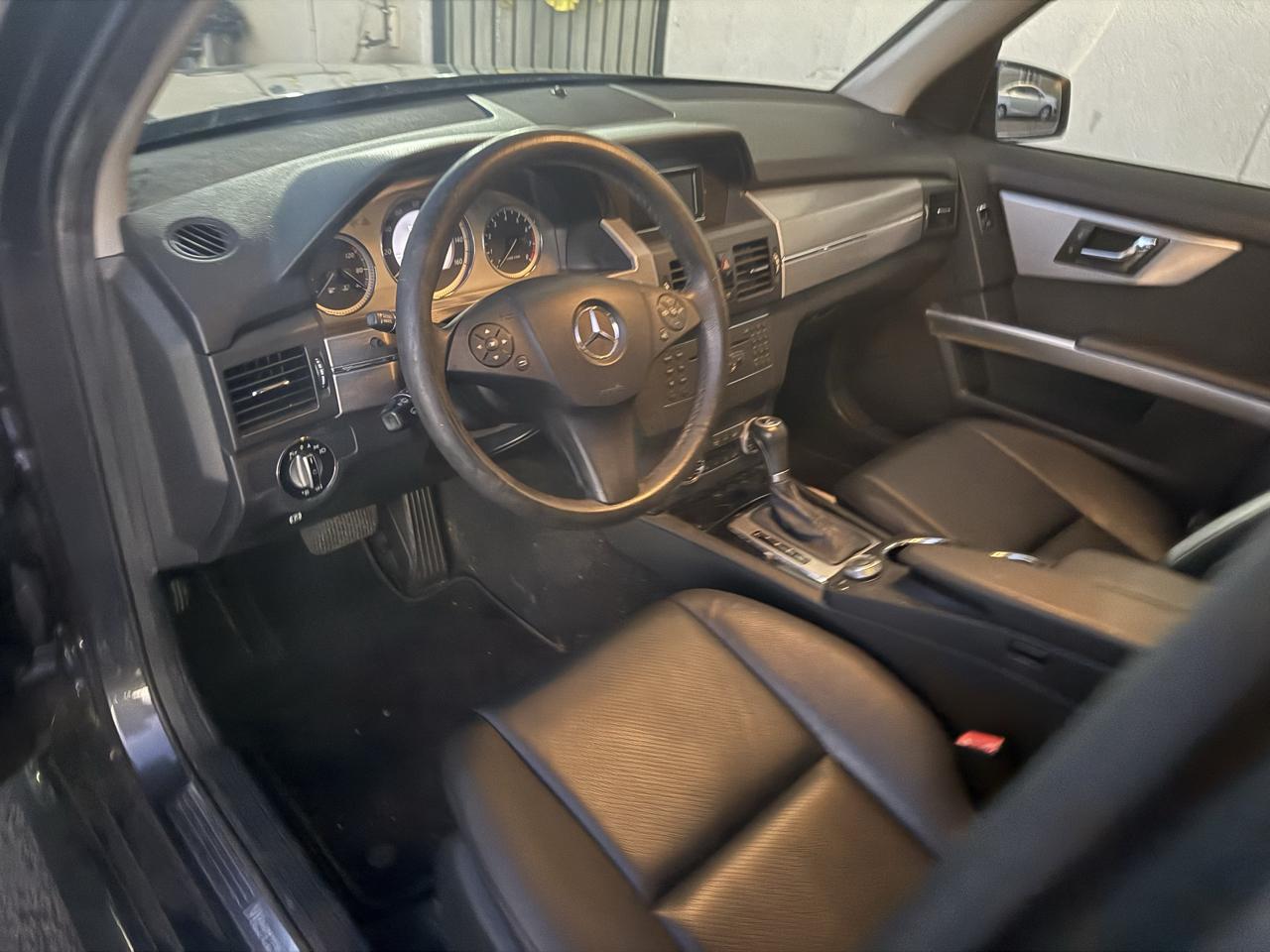 Mercedes-Benz GLK-Class GLK350 2010