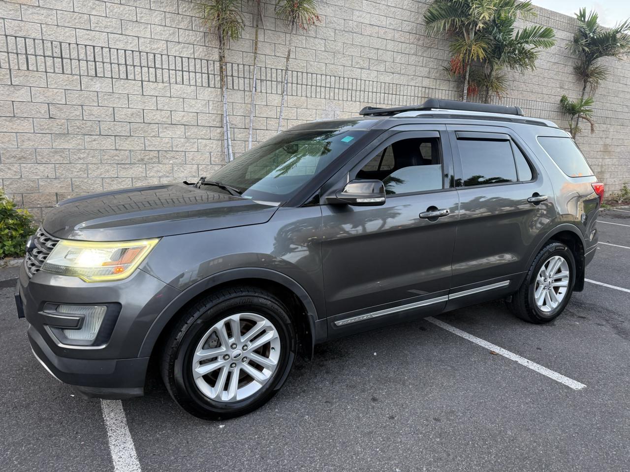Ford Explorer XLT 2WD 2017