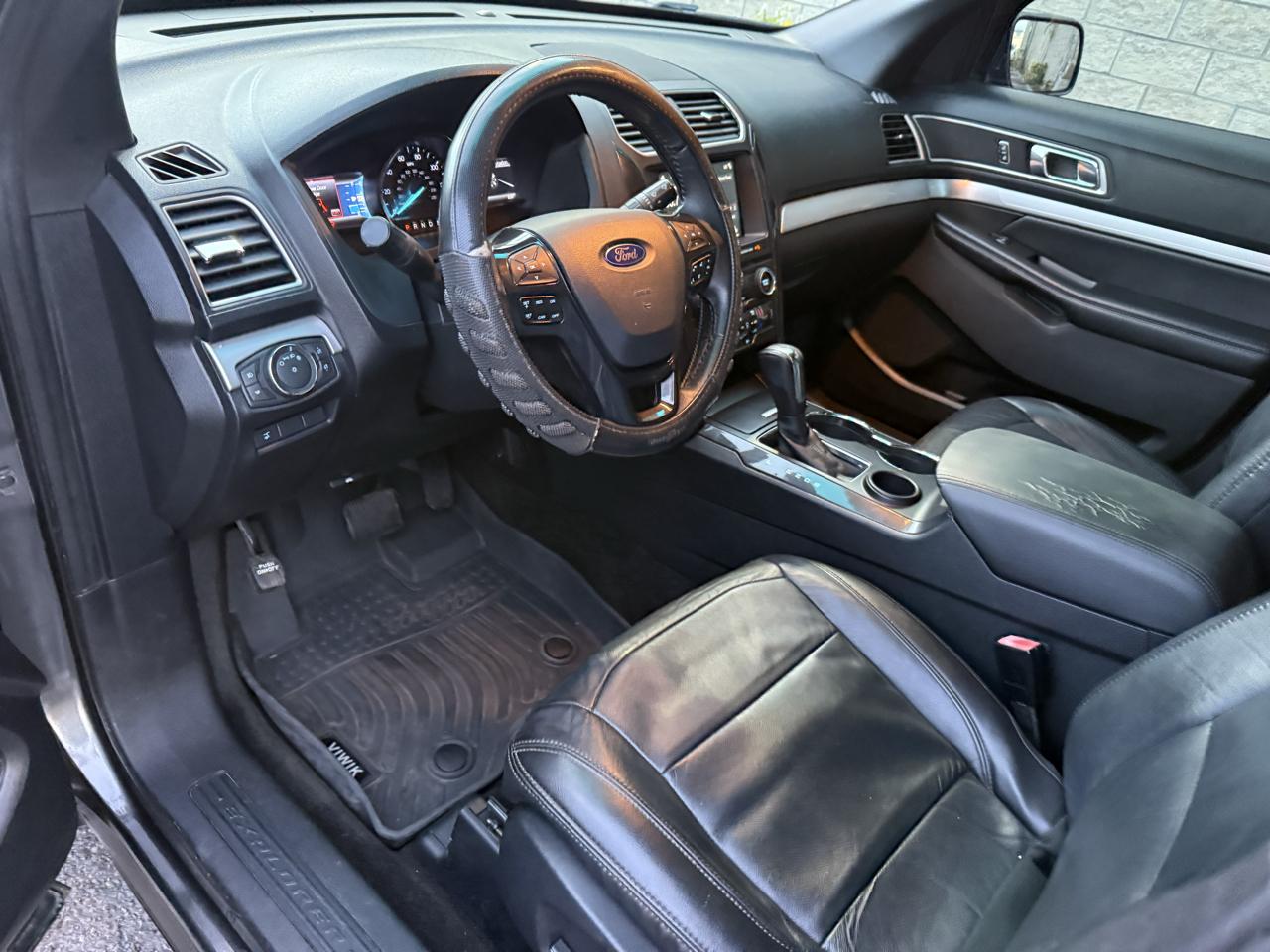 Ford Explorer XLT 2WD 2017