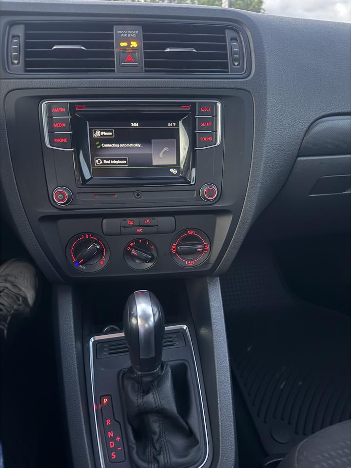 Volkswagen Jetta 1.4T S w/Technology 6A 2016