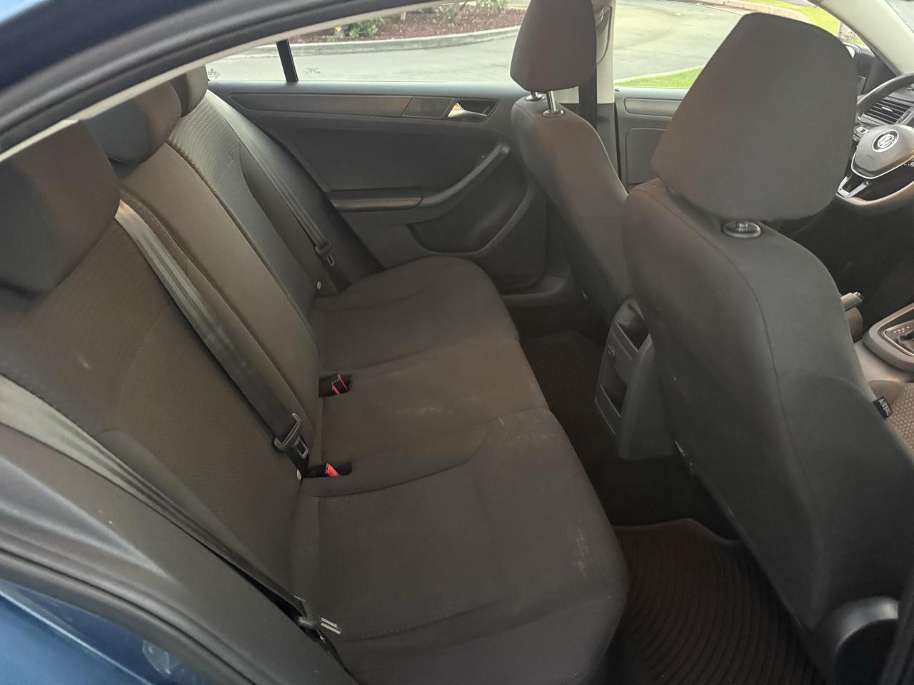 Volkswagen Jetta 1.4T S w/Technology 6A 2016